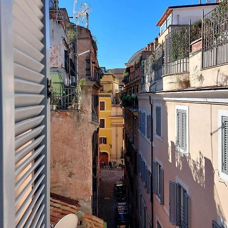 Vicolo Cellini By Halldis Rome Buitenkant foto
