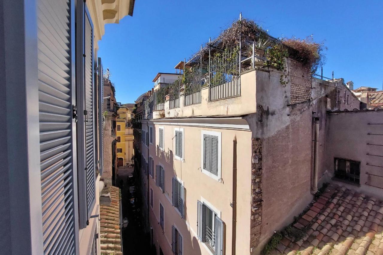 Vicolo Cellini By Halldis Rome Buitenkant foto